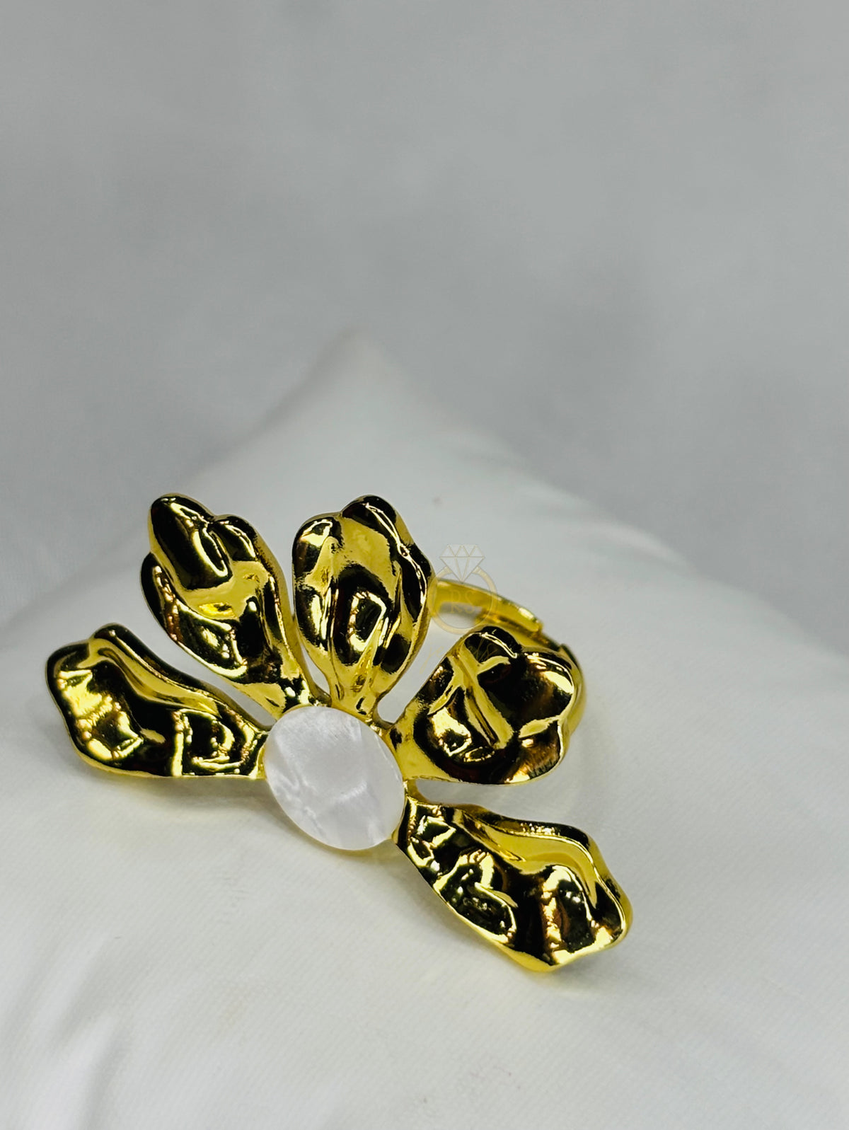 Pearl Ring