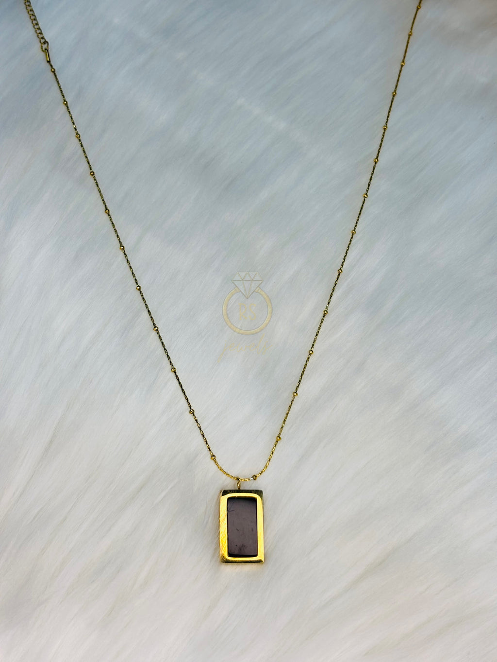 Black & White Pendant