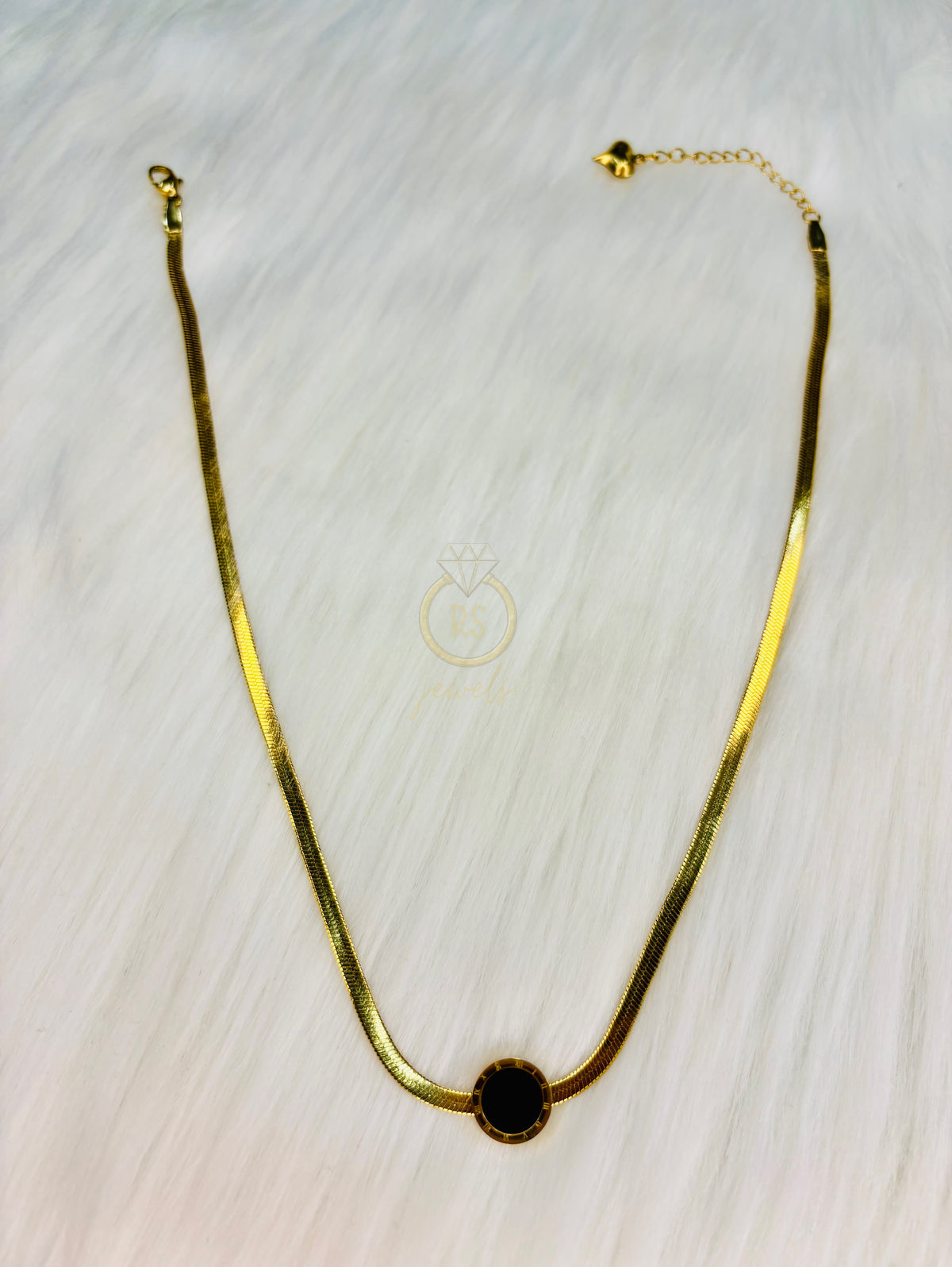 Roman Pendent